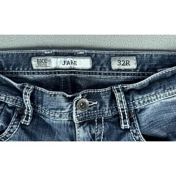 BKE Jeans Mens 32x31 Blue Jake Straight Whiskered Distressed Thick Stitch Denim - Picture 9 of 11